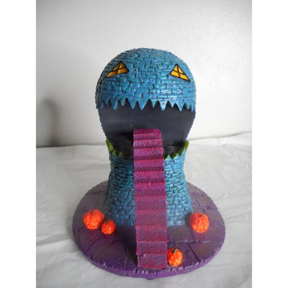Disney's Hawthorne Village Nightmare Before Christmas Lizard House Black Light - Picture 1 of 7